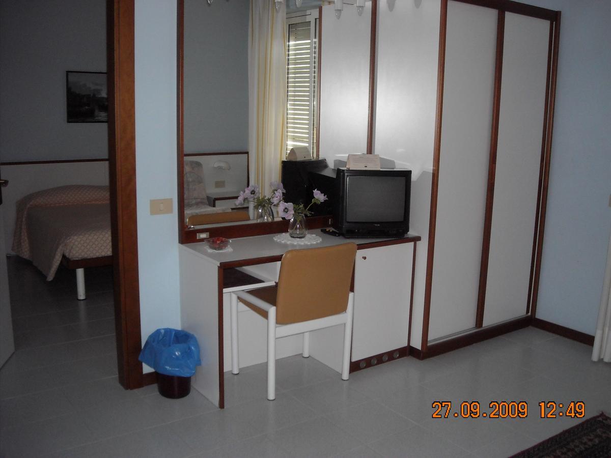 Hotel Liliana Andora Citr 9006-0004 외부 사진